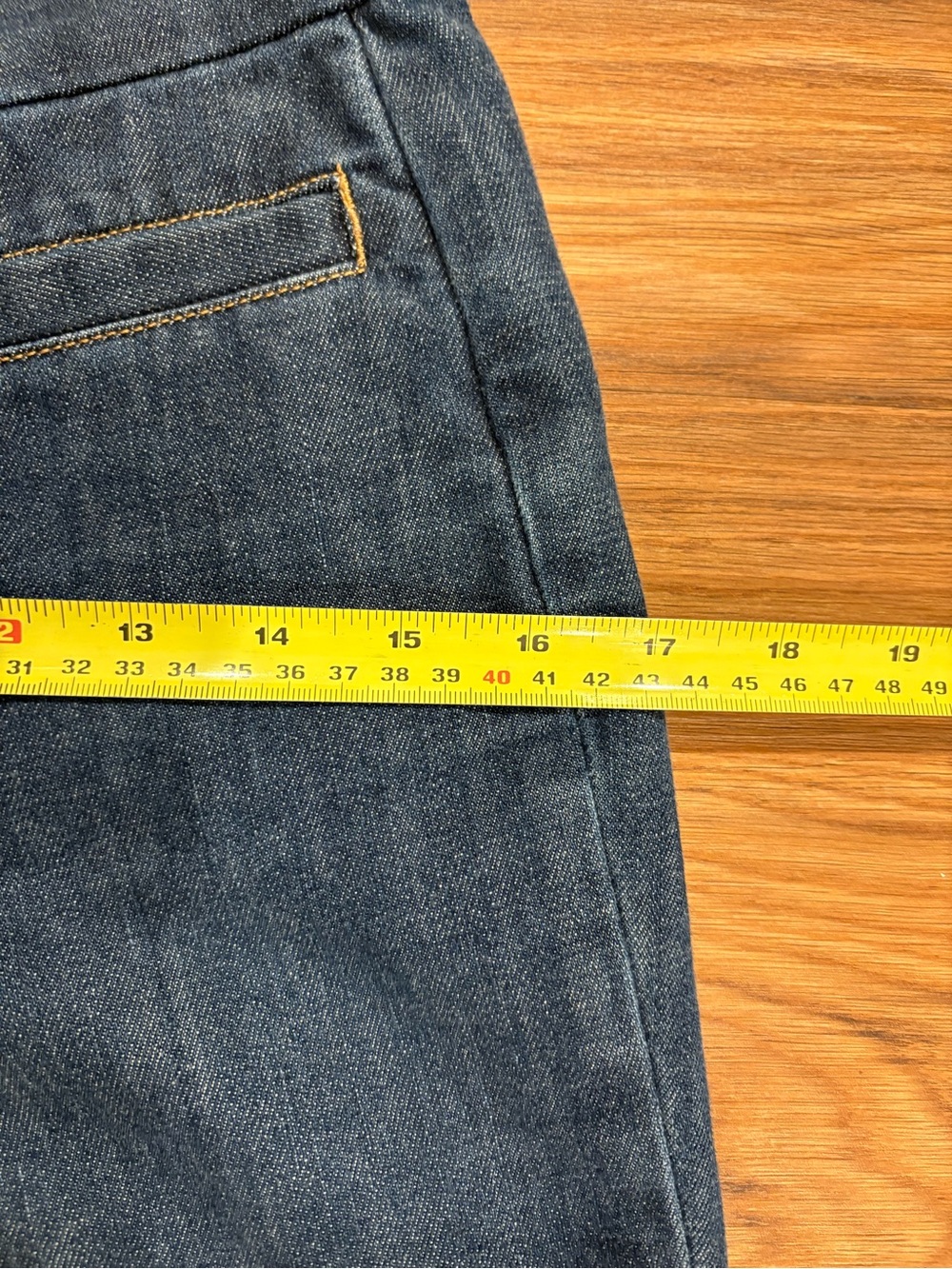 MIH Mid Rise Flared Jeans - Picture 8 of 9